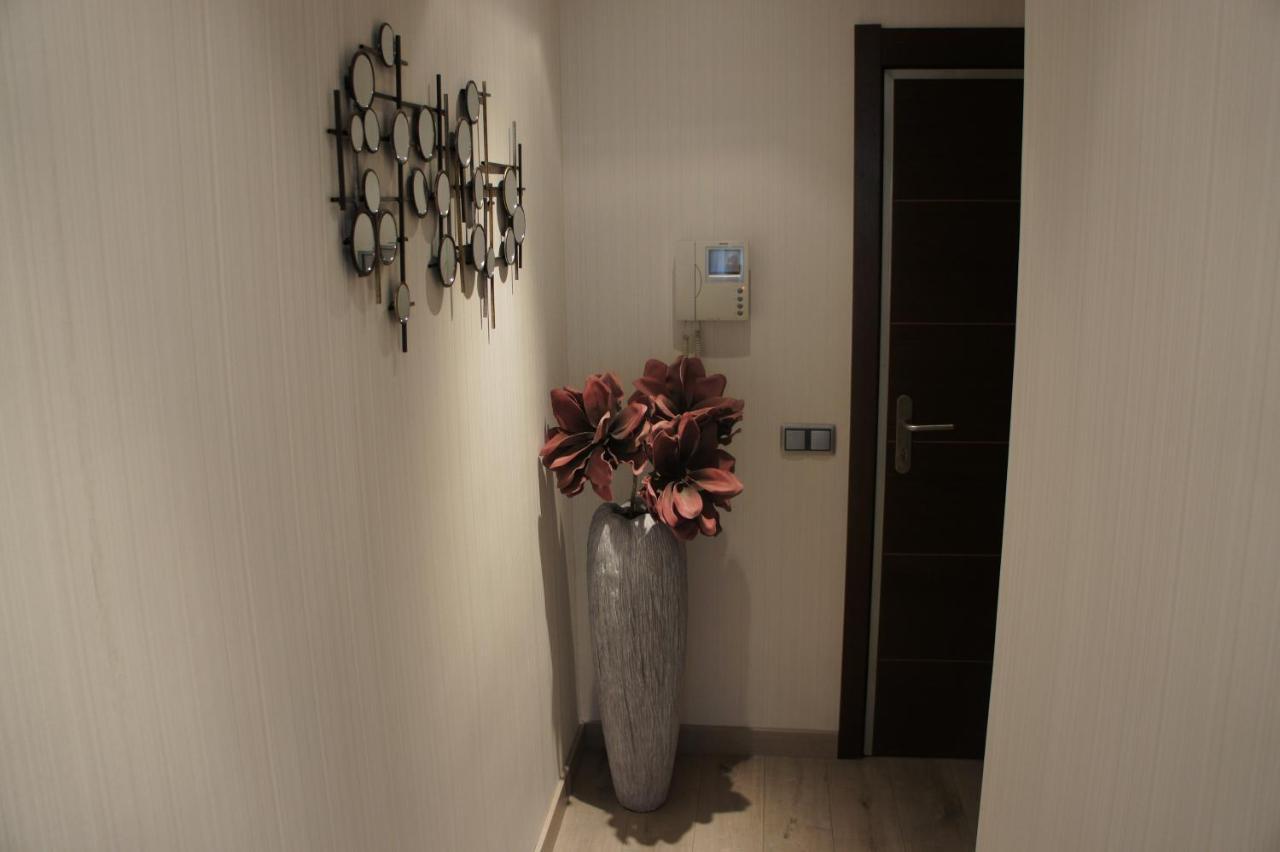 Arizonica Suites Madrid Buitenkant foto